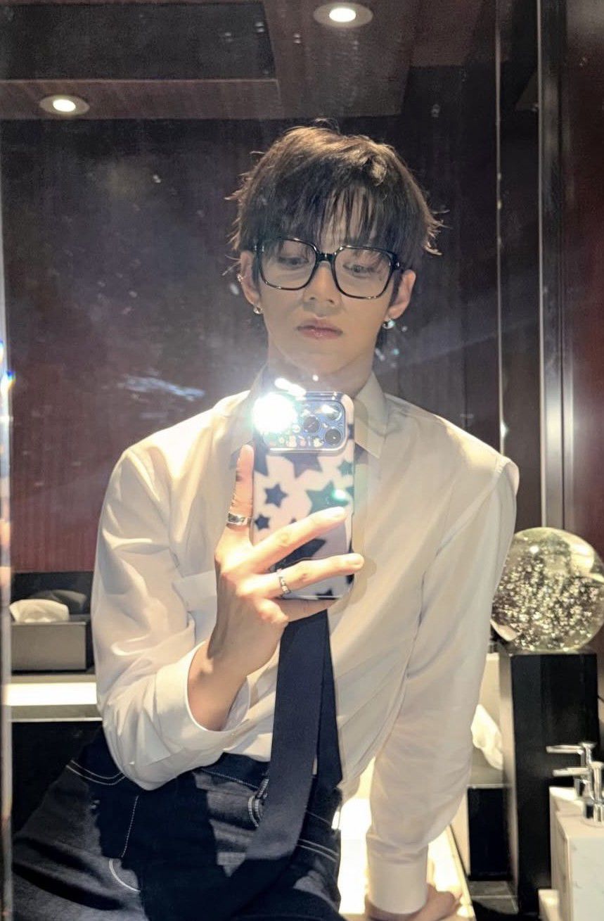 Latest photo of JL (AHOF)