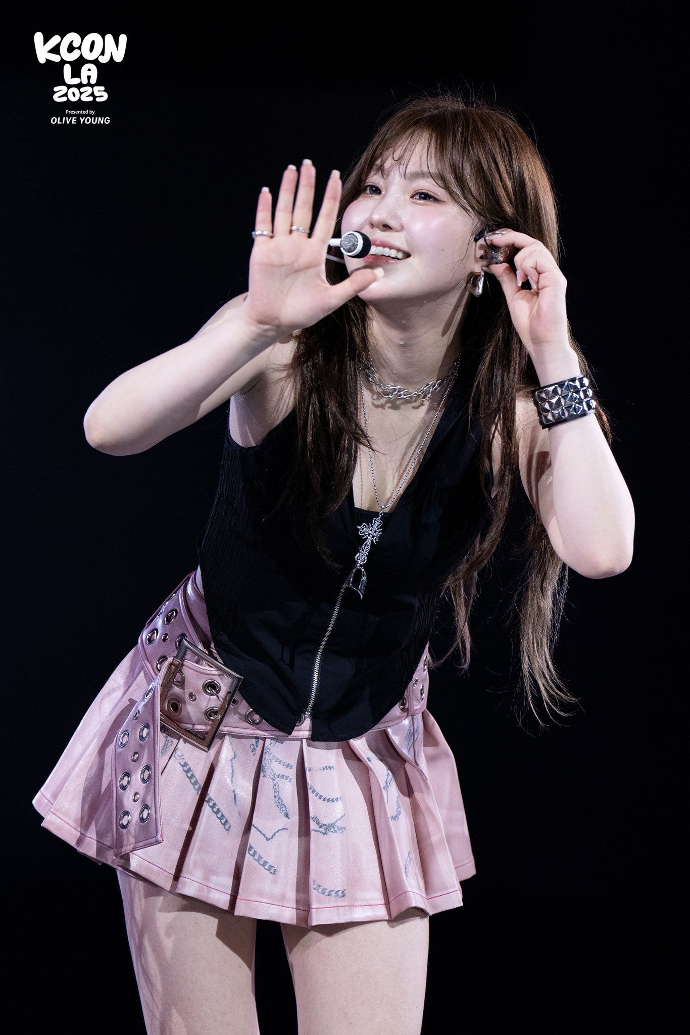Behind-the-scenes cut of Kim Chaehyun (Kep1er)