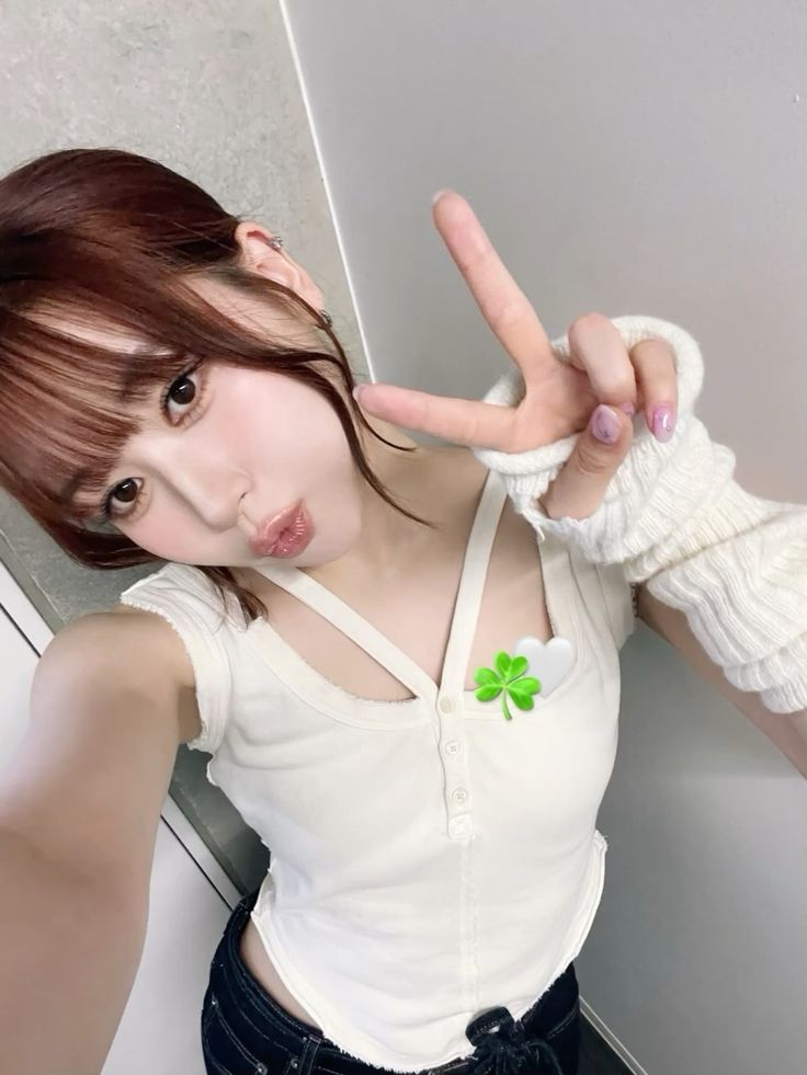 Latest photo of Kasahara Momona (ME:I)