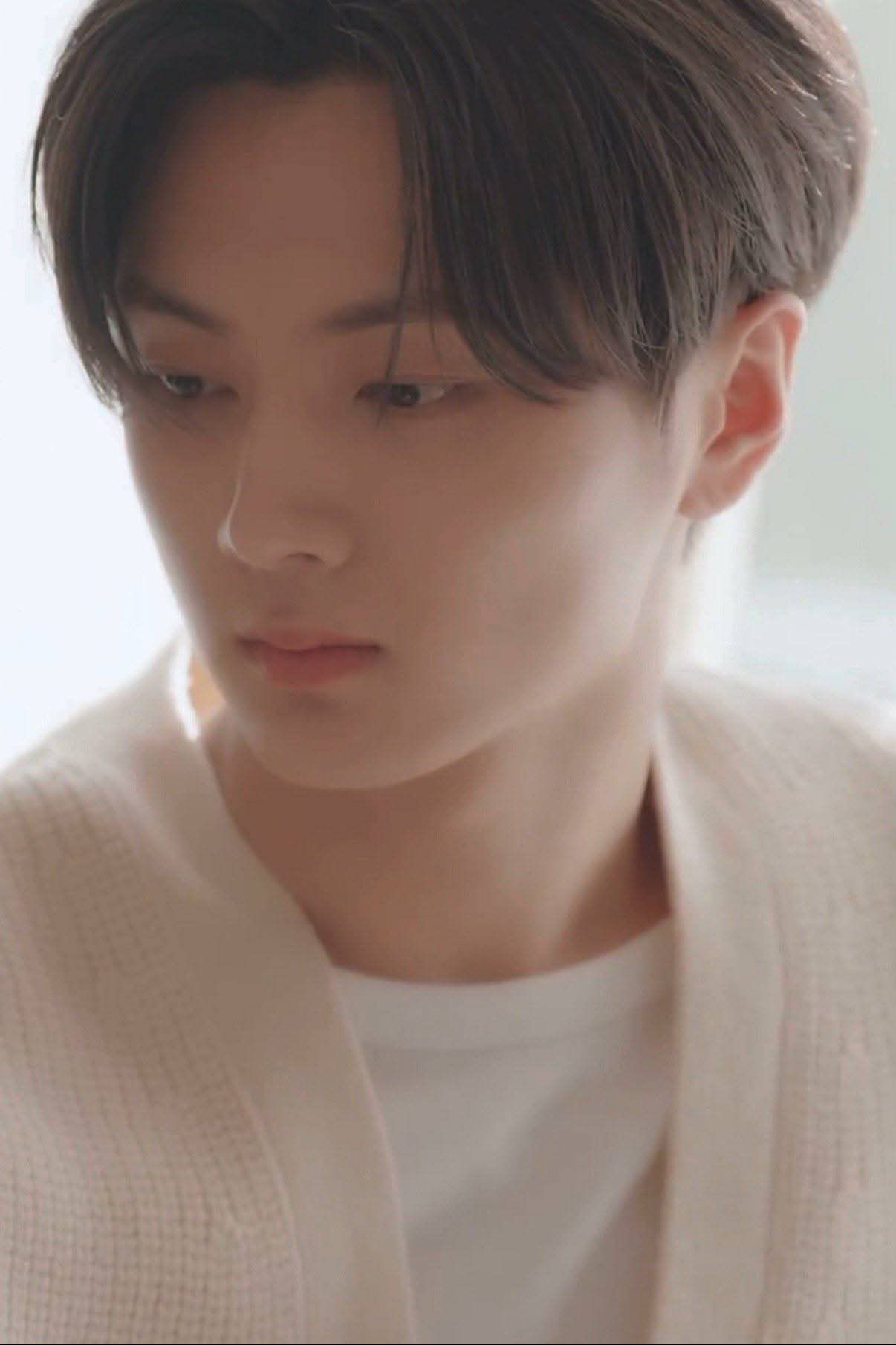 Behind-the-scenes cut of Jay (ENHYPEN)