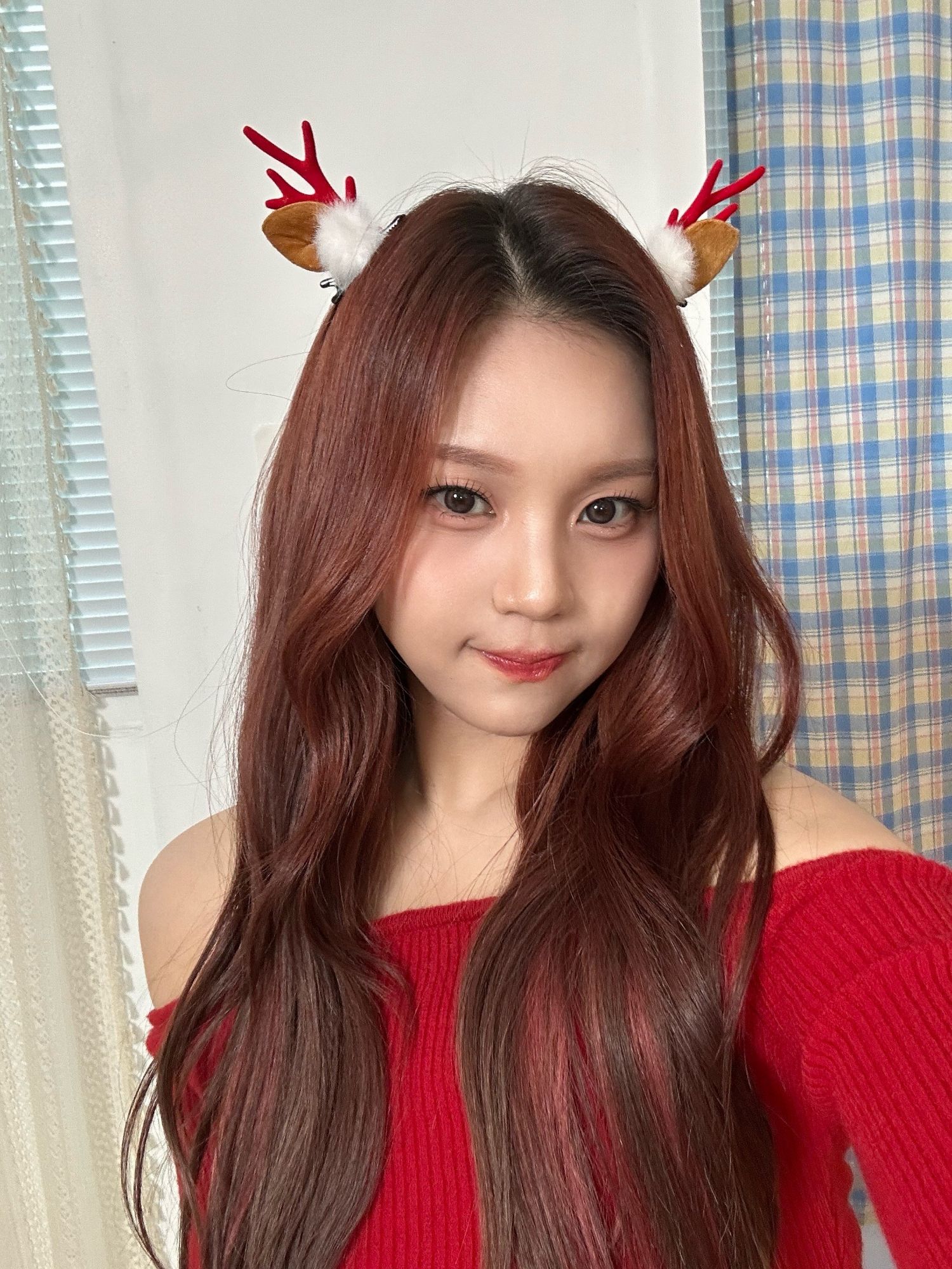 Behind-the-scenes cut of VIVIZ