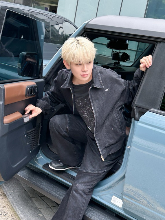 Latest photo of Kim Taerae (ZEROBASEONE)