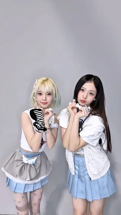 The most beloved wallpaper among UNIS's fans
