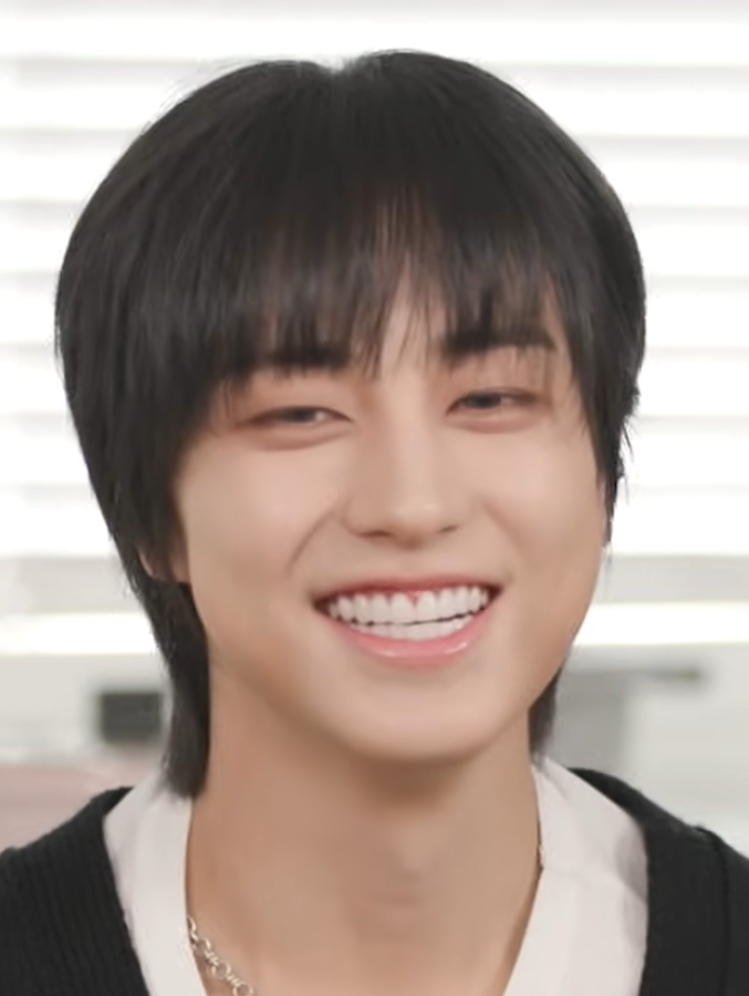 Behind-the-scenes cut of Taki (&TEAM)