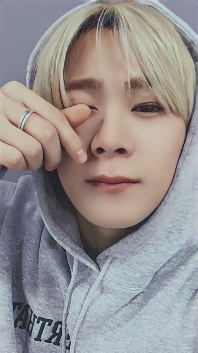 Recent activity shot of Moonbin (ASTRO)