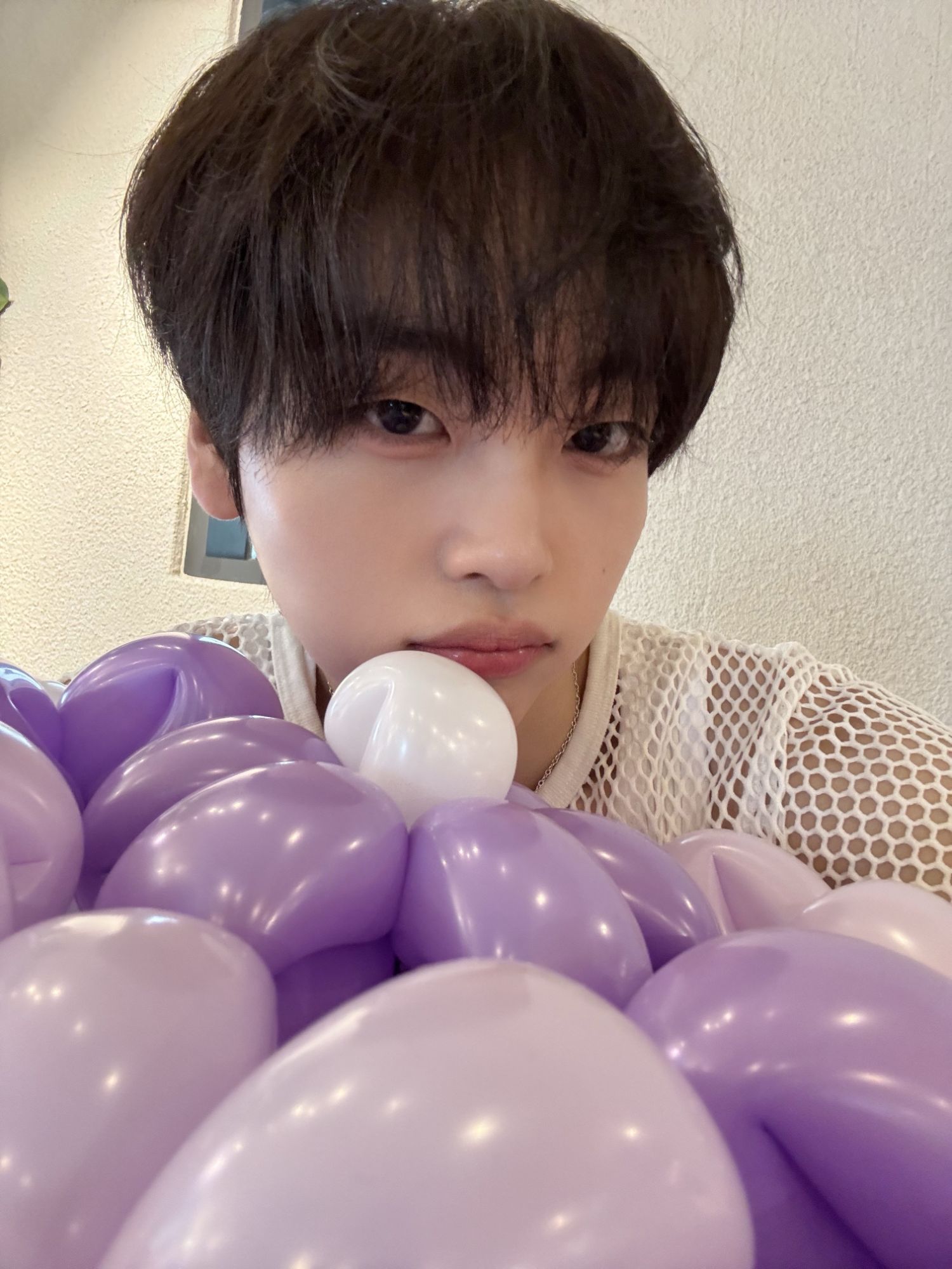 Behind-the-scenes cut of Hyeongjun (CRAVITY)