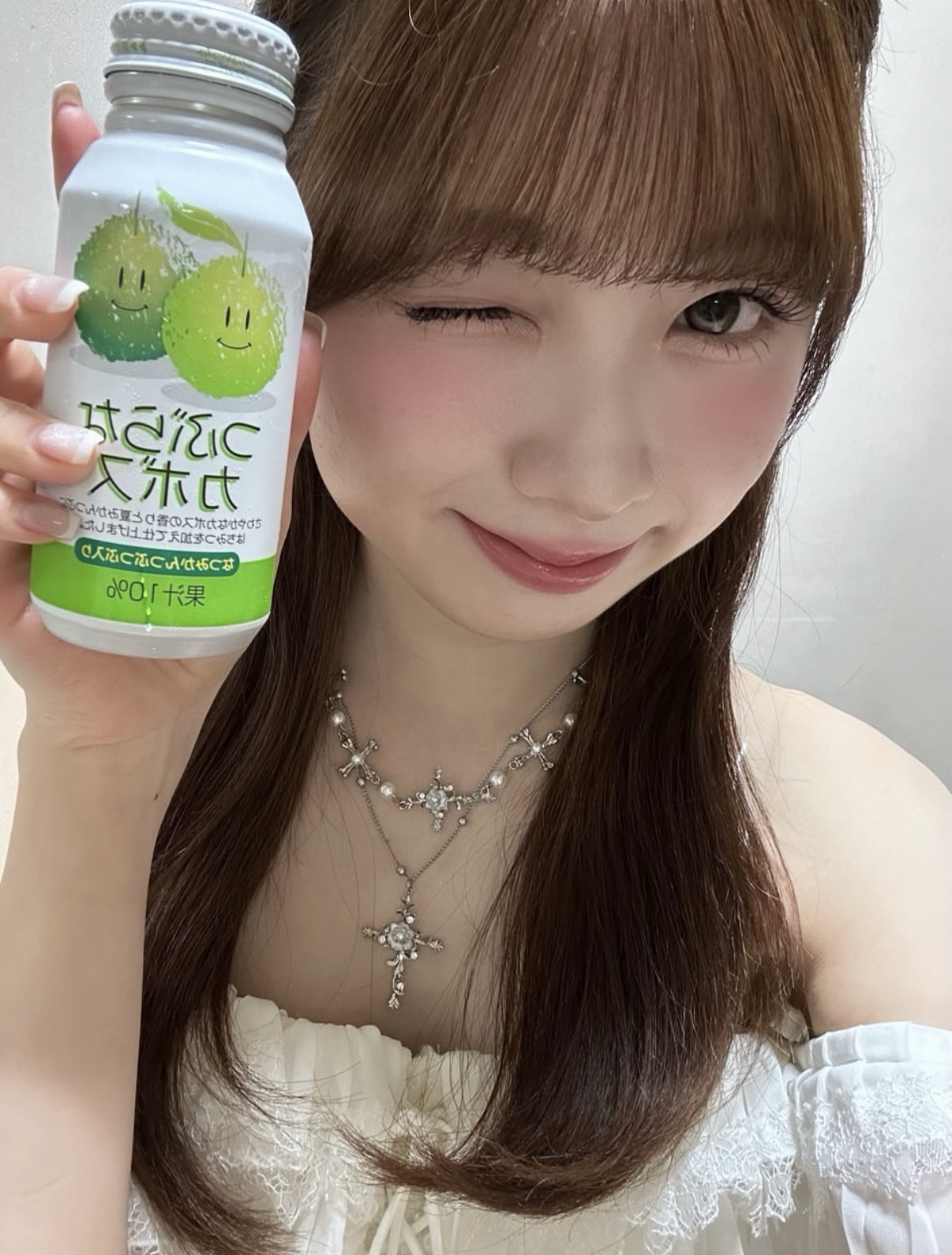 Behind-the-scenes cut of Miihi (NiziU)