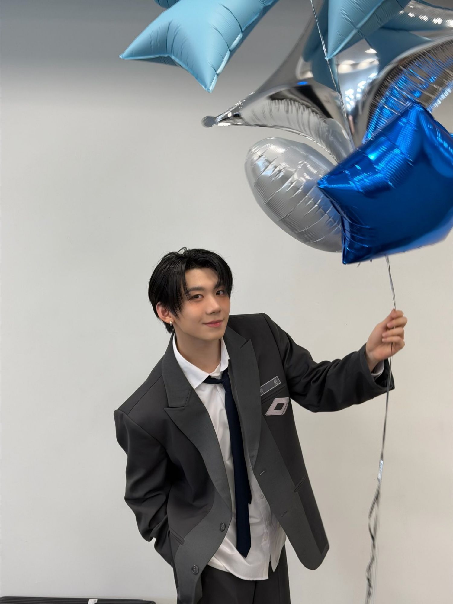 A moment captured by Park Han (AHOF)'s fan