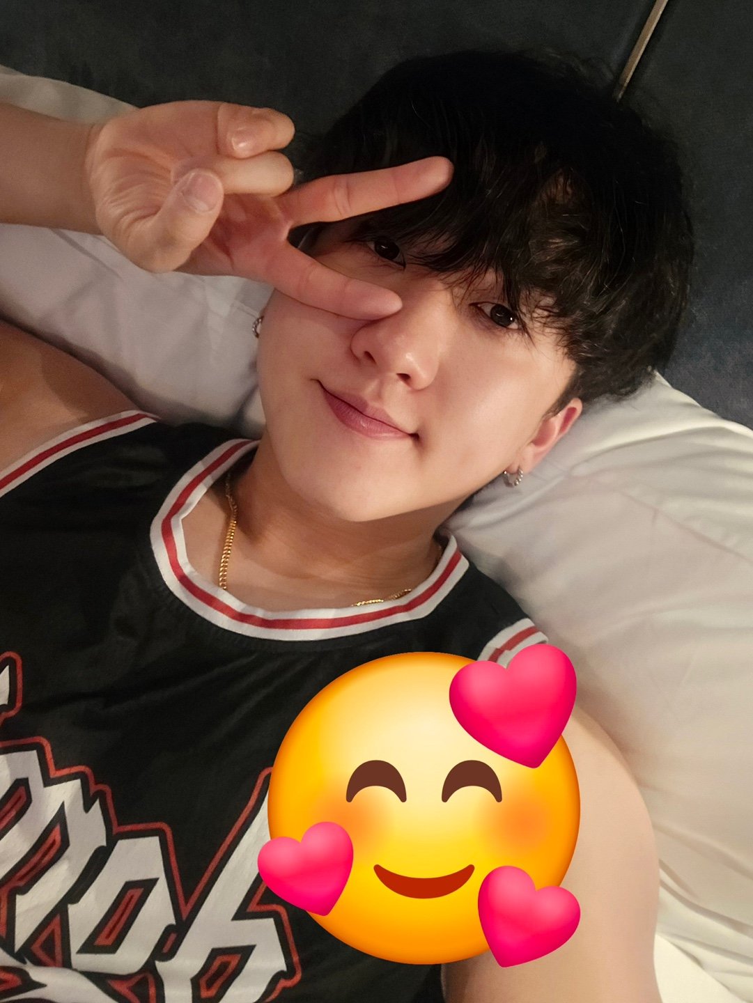 Behind-the-scenes cut of Changbin (Stray Kids)