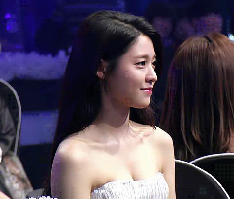 Recent activity shot of Seolhyun (AOA)