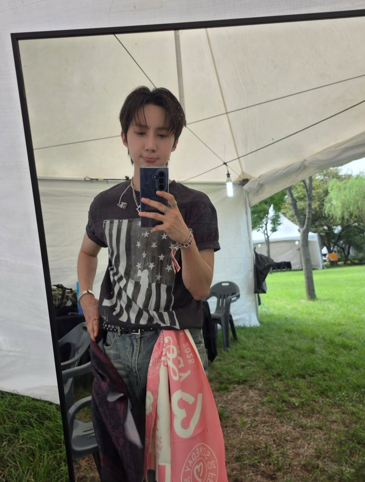 Potret di balik layar Hui (PENTAGON)