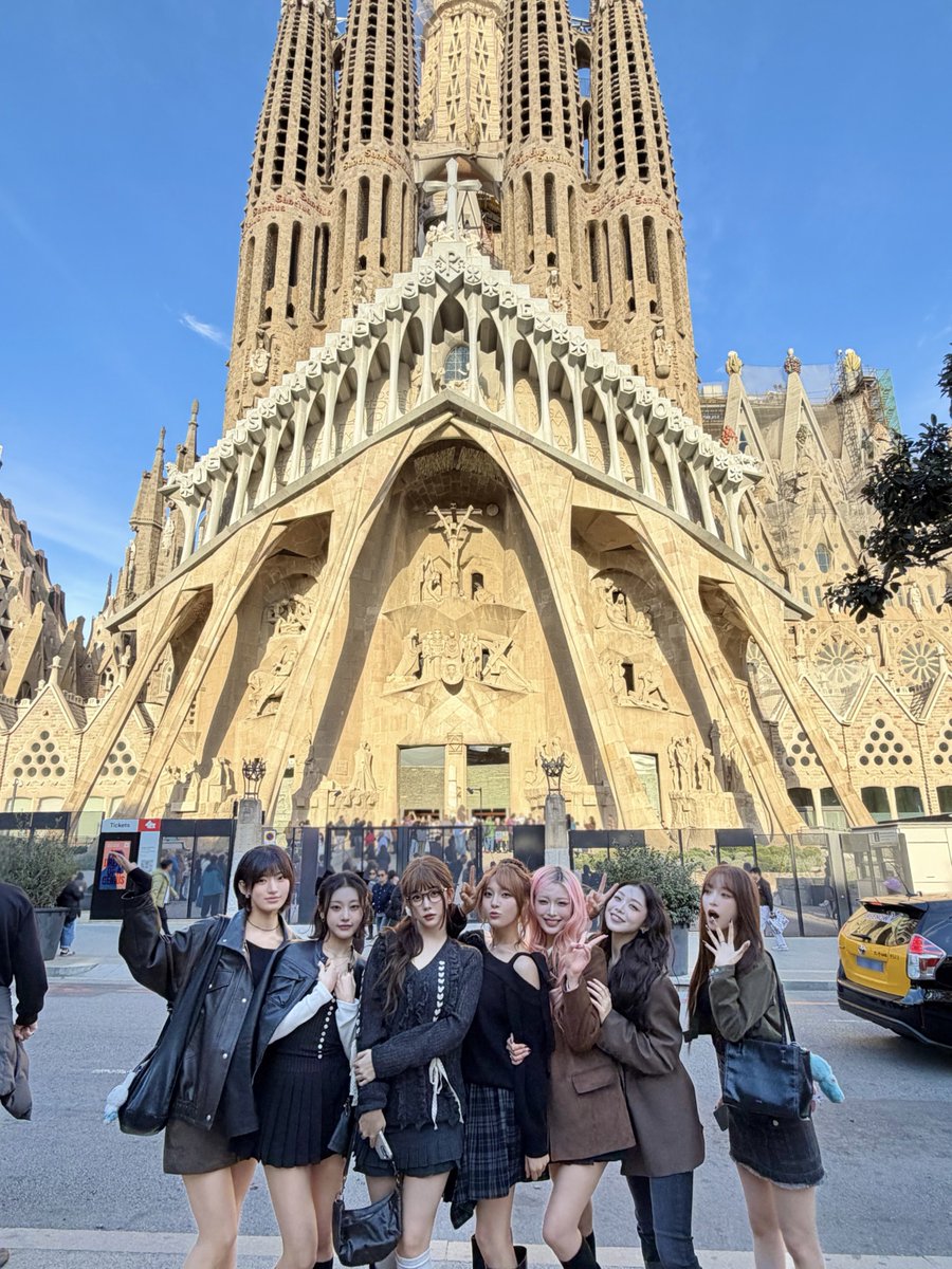 Recent activity shot of Billlie