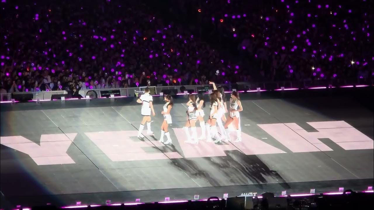 Potret di balik layar TWICE