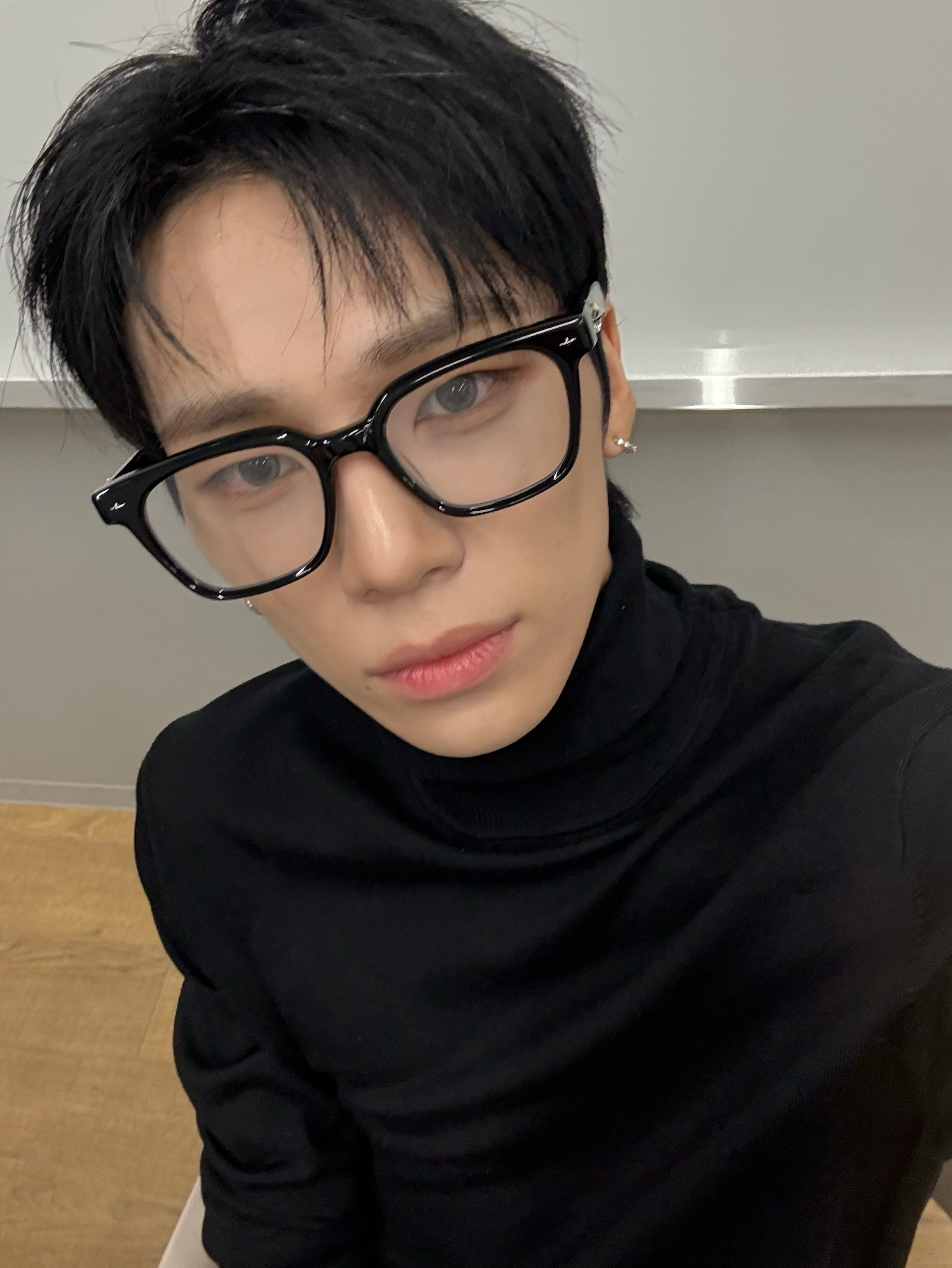 Recent activity shot of So Geon (NEXZ)