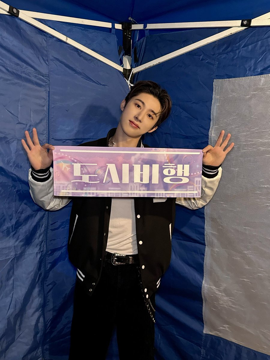 B.I의 최신 사진