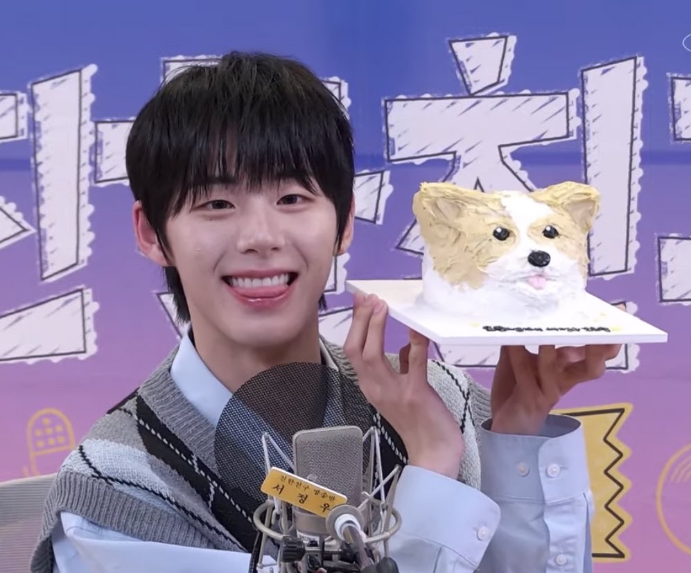 Today's hottest K-pop community feed
