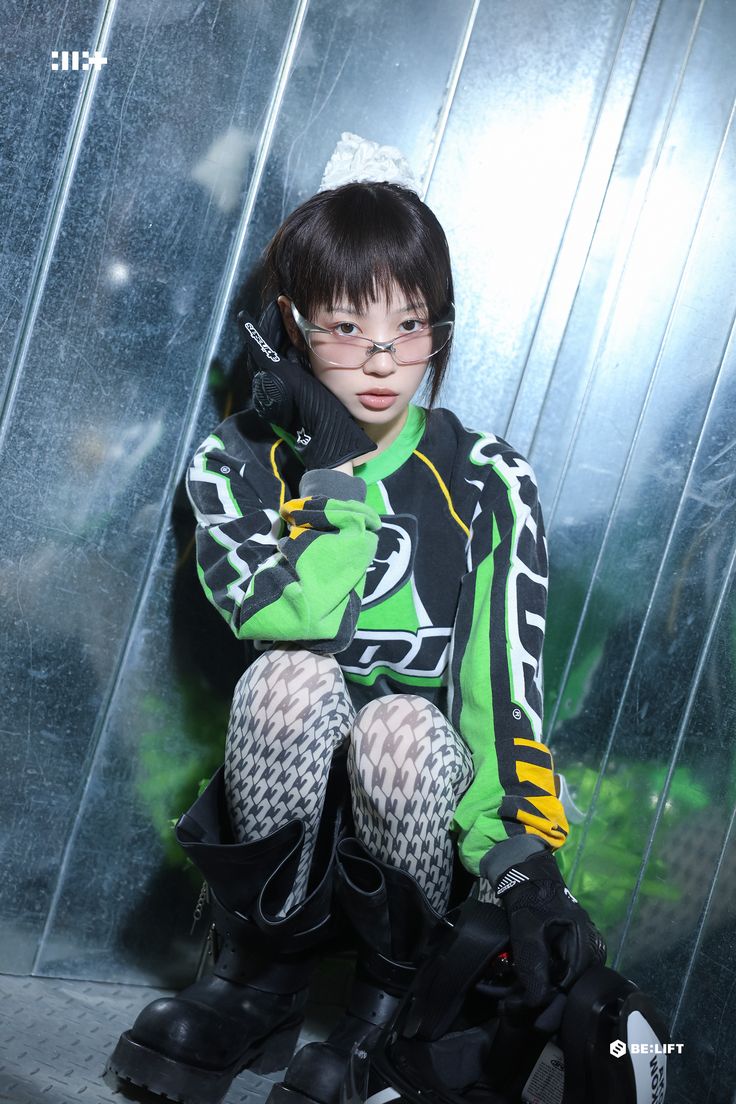 Recent activity shot of ILLIT