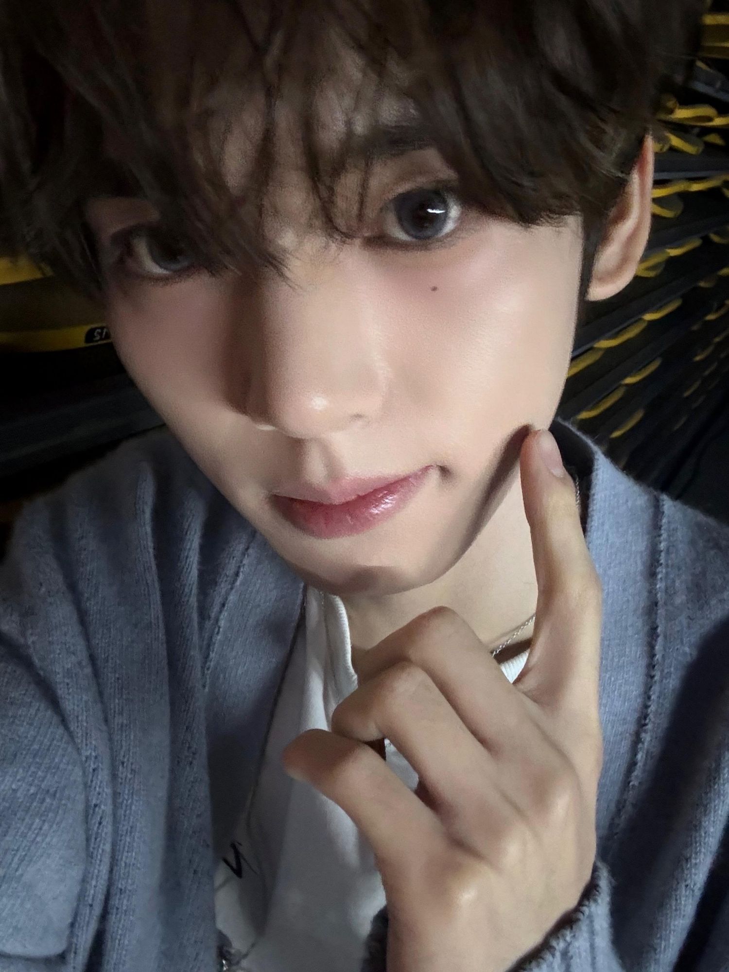 Recent activity shot of Han Yujin (ZEROBASEONE)