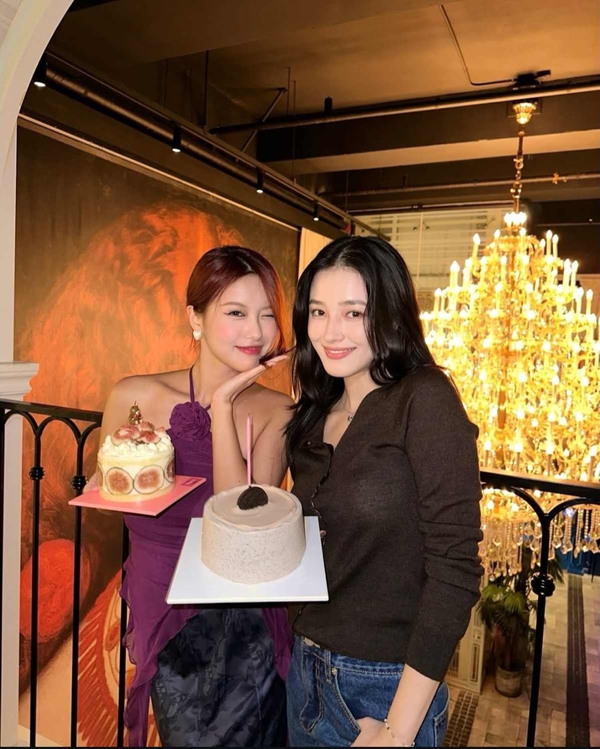 Recent activity shot of MOMOLAND