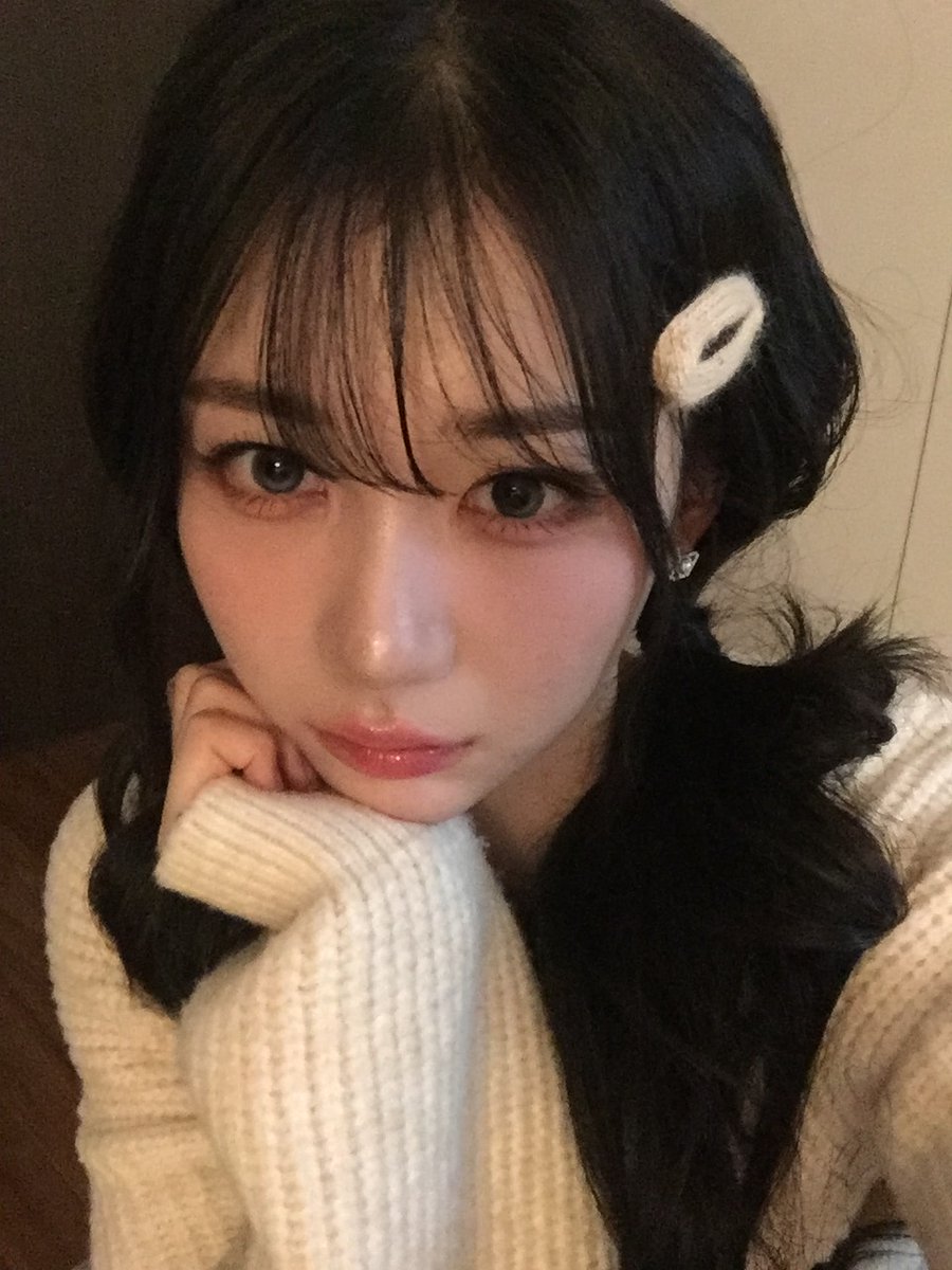 Recent activity shot of tripleS