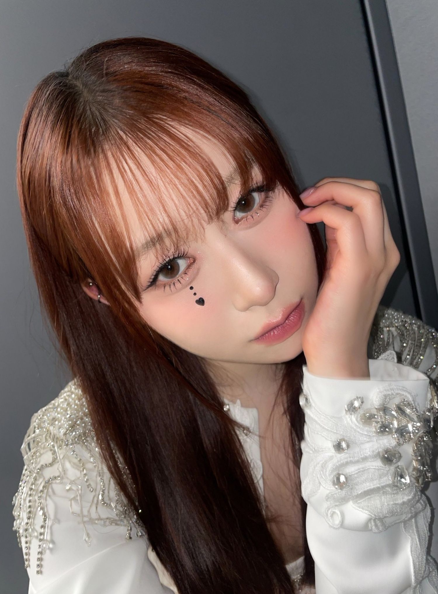 Recent activity shot of Kasahara Momona (ME:I)