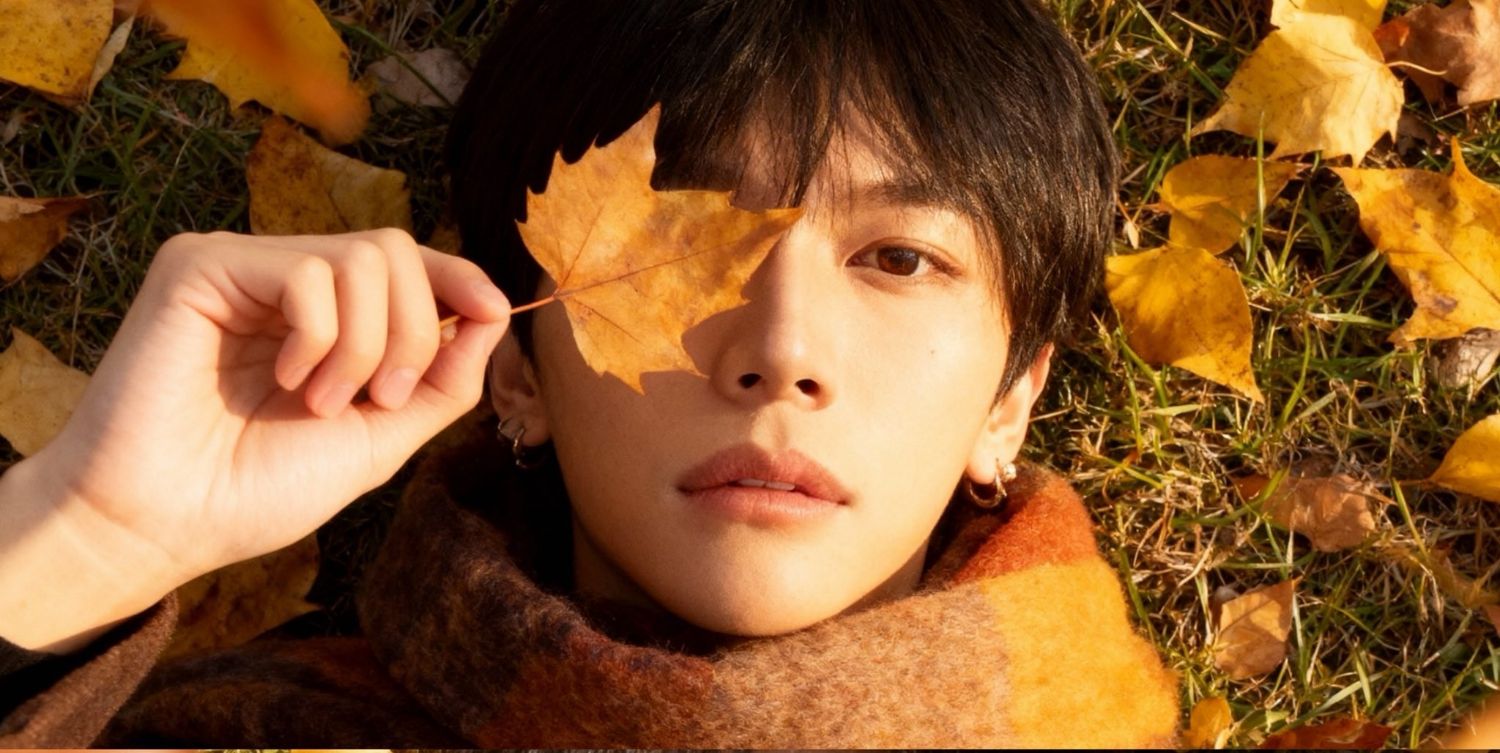 A moment captured by Zhao Guangxu's fan