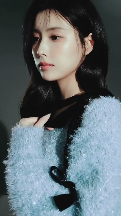 Latest photo of Kang Hyewon