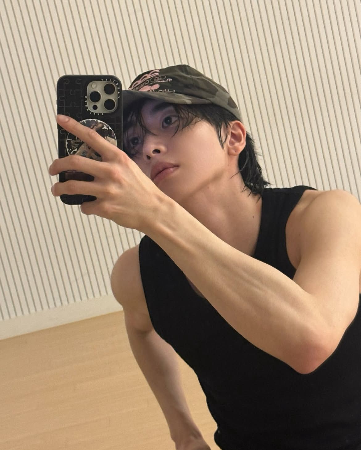 Behind-the-scenes cut of UP10TION