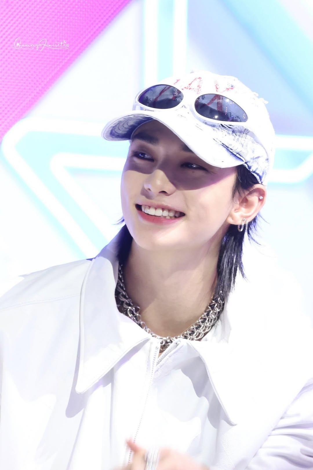 A moment captured by Hyunjin (Stray Kids)'s fan