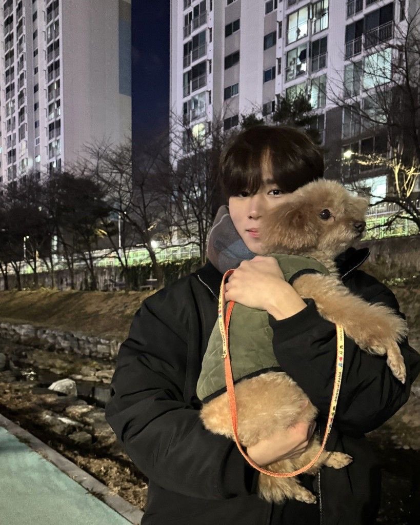 Latest photo of Kim Junseo (WEi)