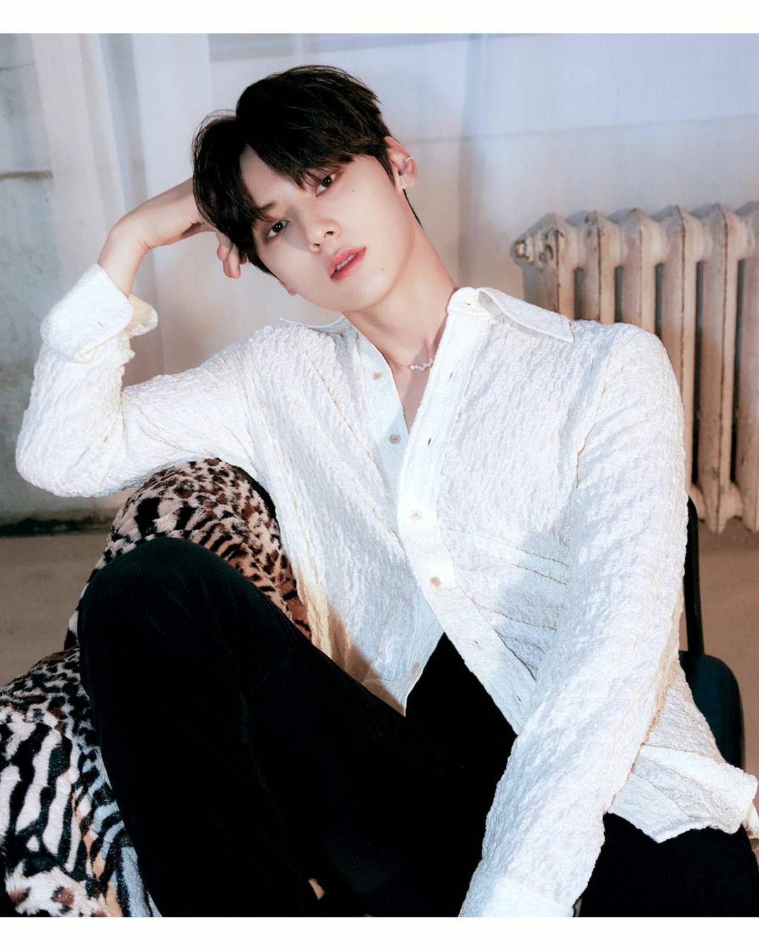 A moment captured by Hwang Minhyun's fan