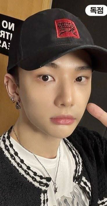 Latest photo of Hyunjin (Stray Kids)