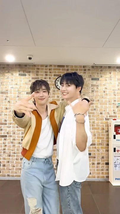 Momen yang diabadikan oleh penggemar Han Seungwoo