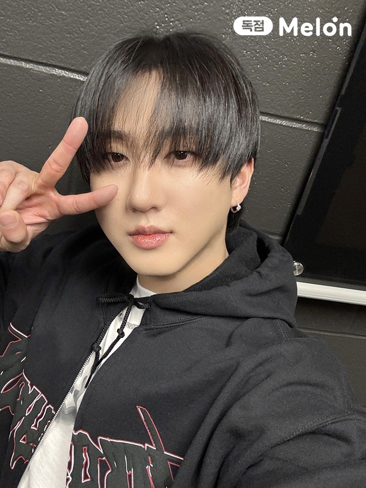 Latest photo of Changbin (Stray Kids)