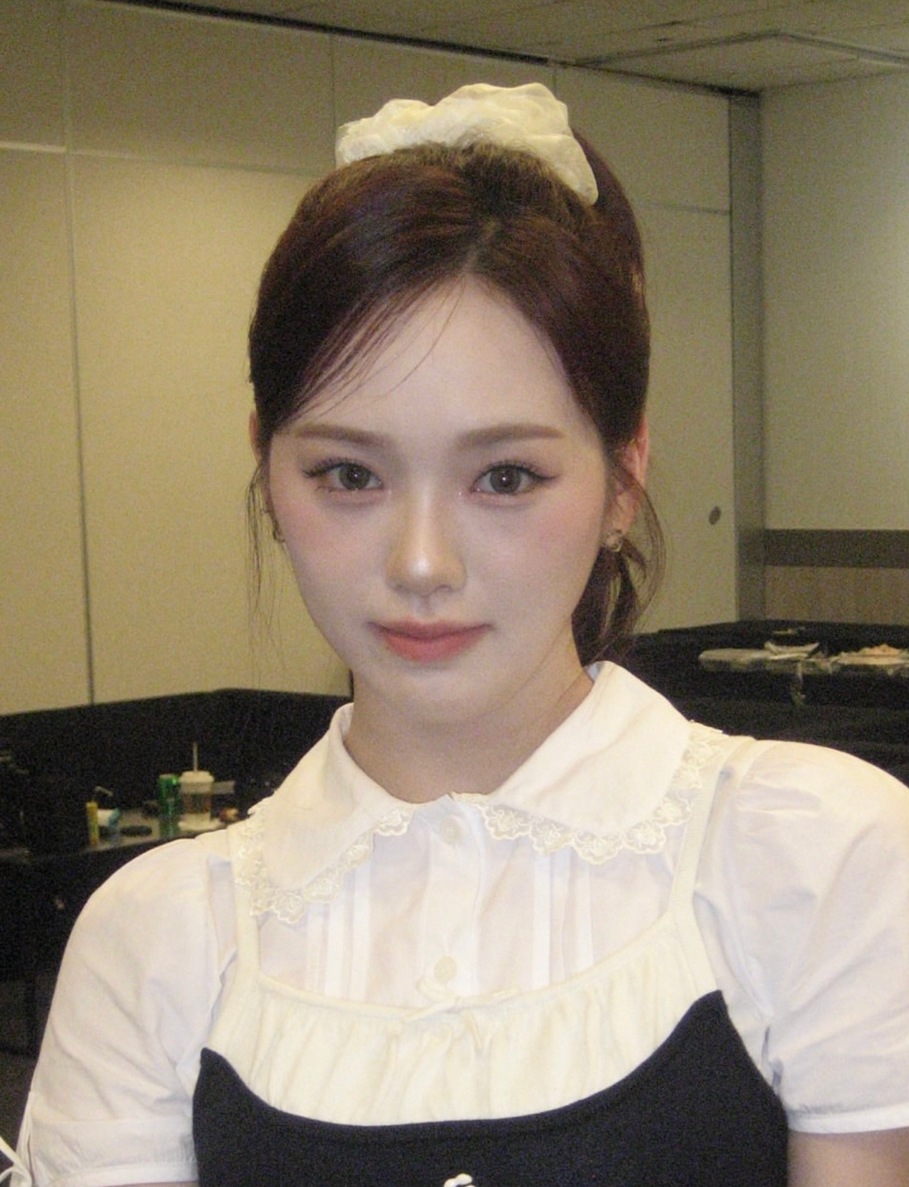 Behind-the-scenes cut of Rio (NiziU)