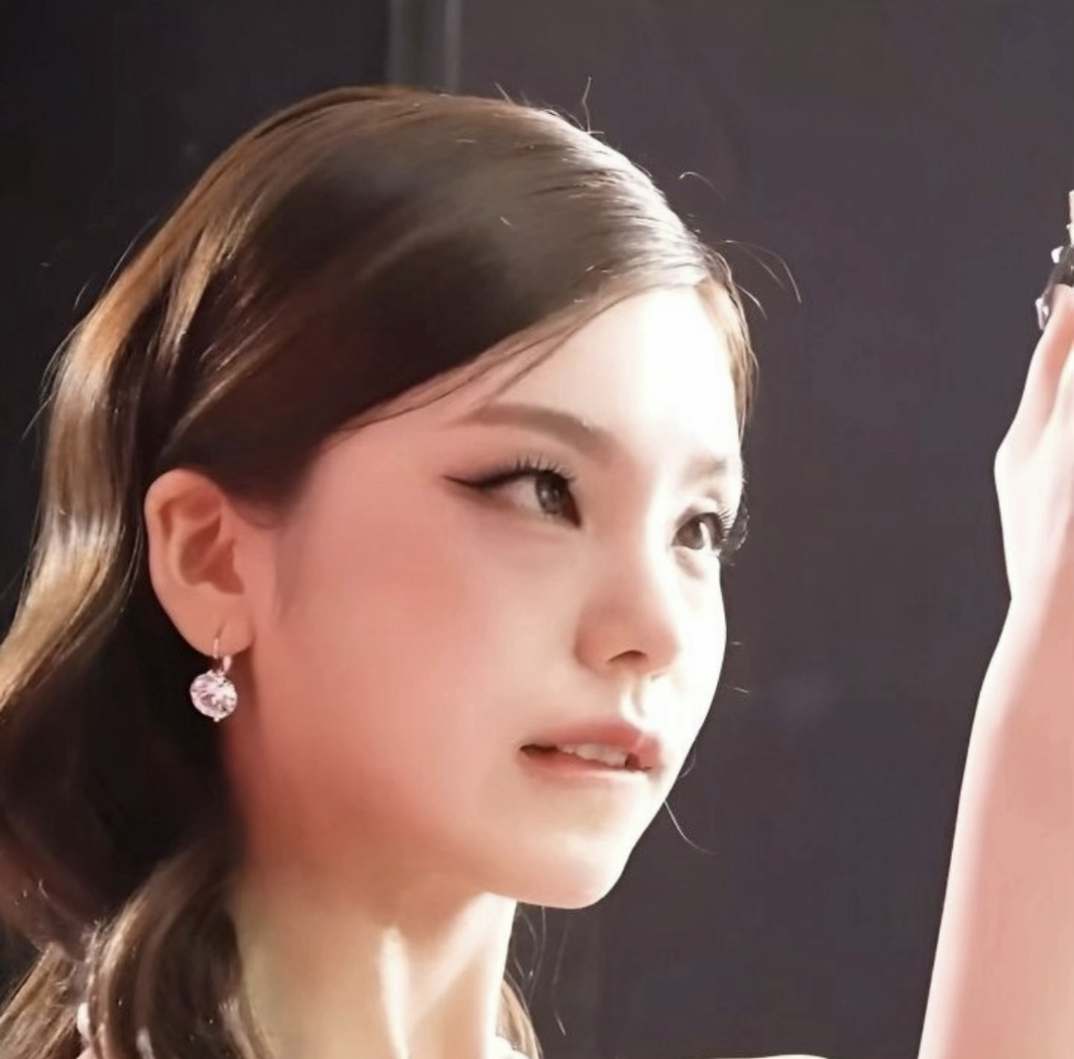 Recent activity shot of Yeji (ITZY)
