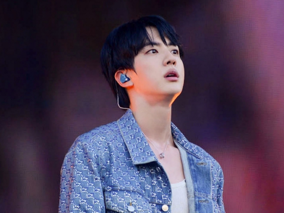 Foto terbaru Jin (BTS)