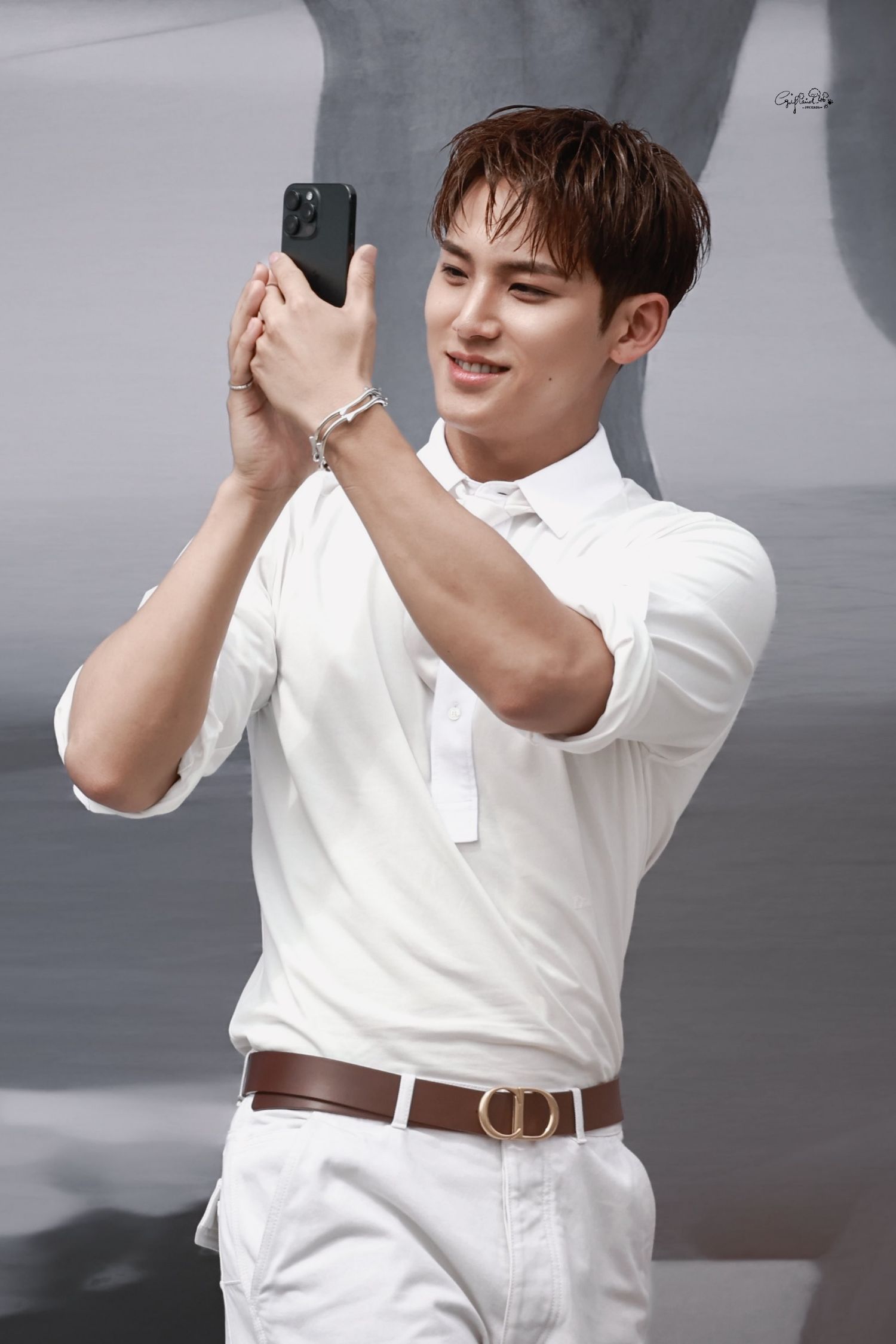 Latest photo of Mingyu (SEVENTEEN)