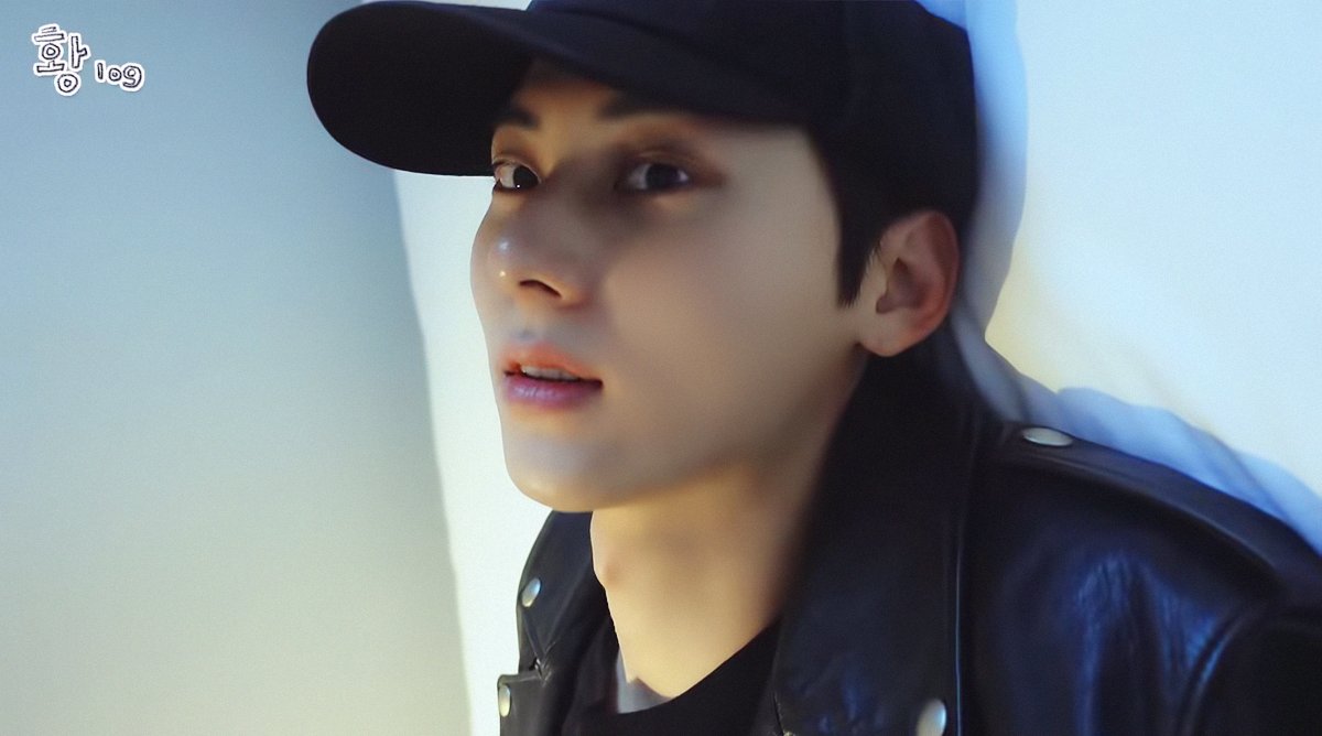 Foto terbaru Hwang Minhyun