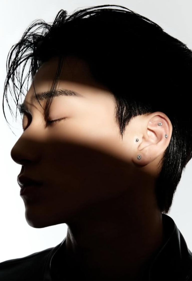 Behind-the-scenes cut of San (ATEEZ)