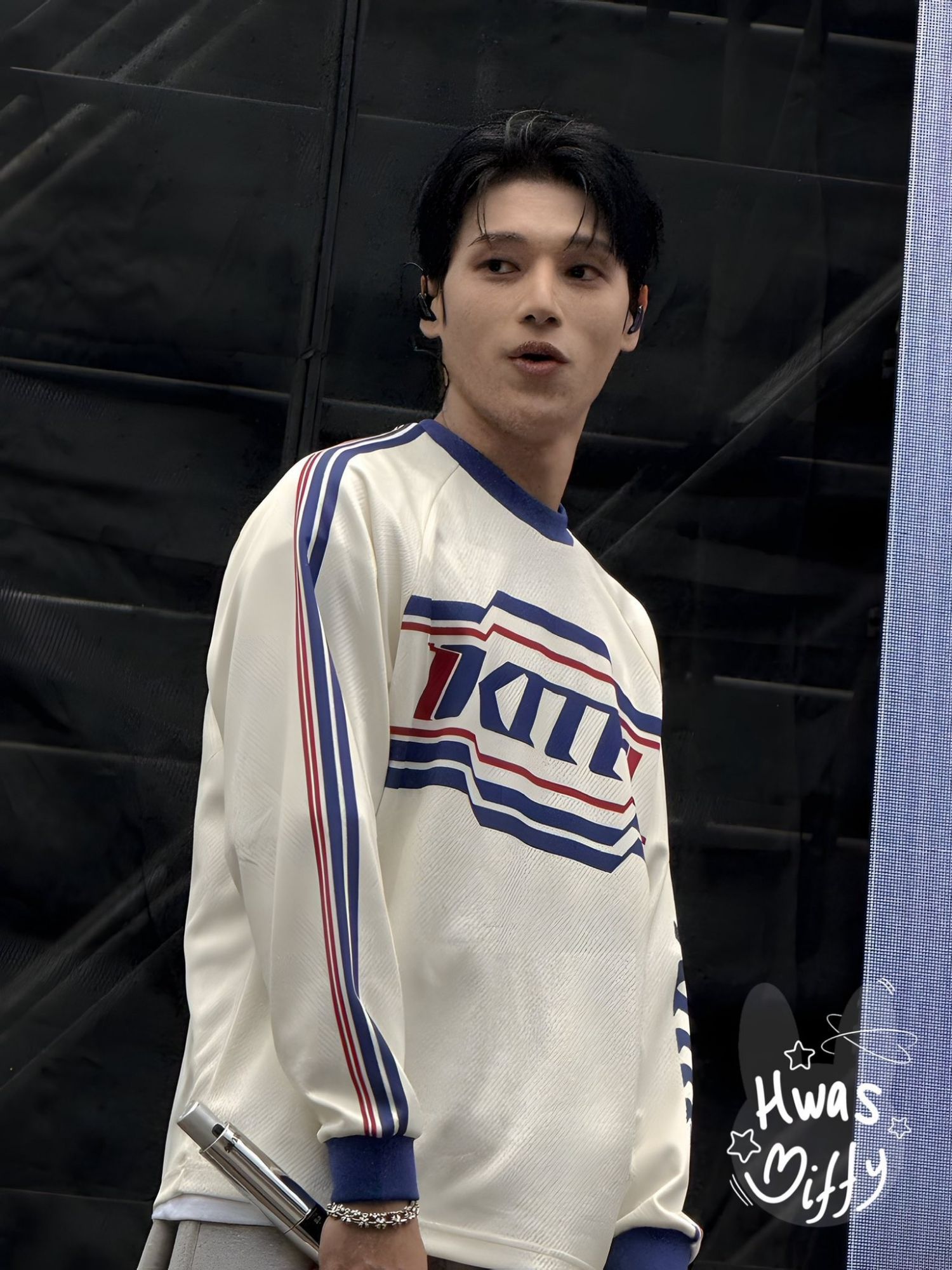 Behind-the-scenes cut of Wooyoung (ATEEZ)