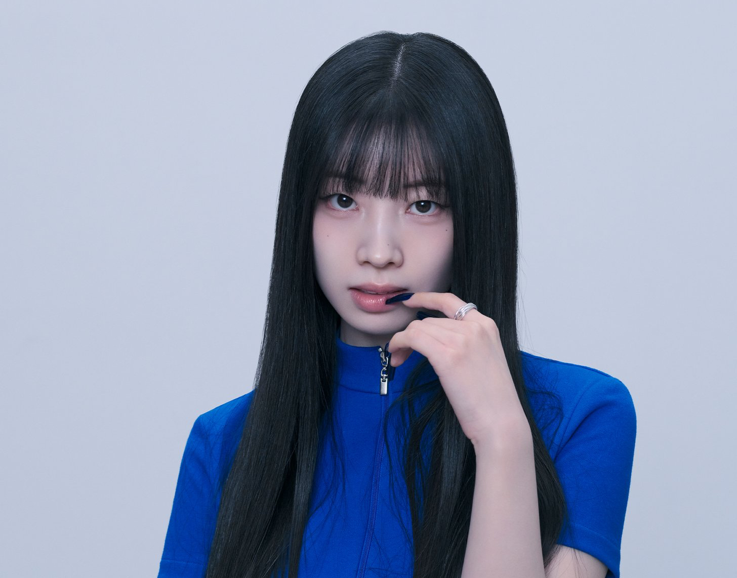 Recent activity shot of Dahyun (TWICE)