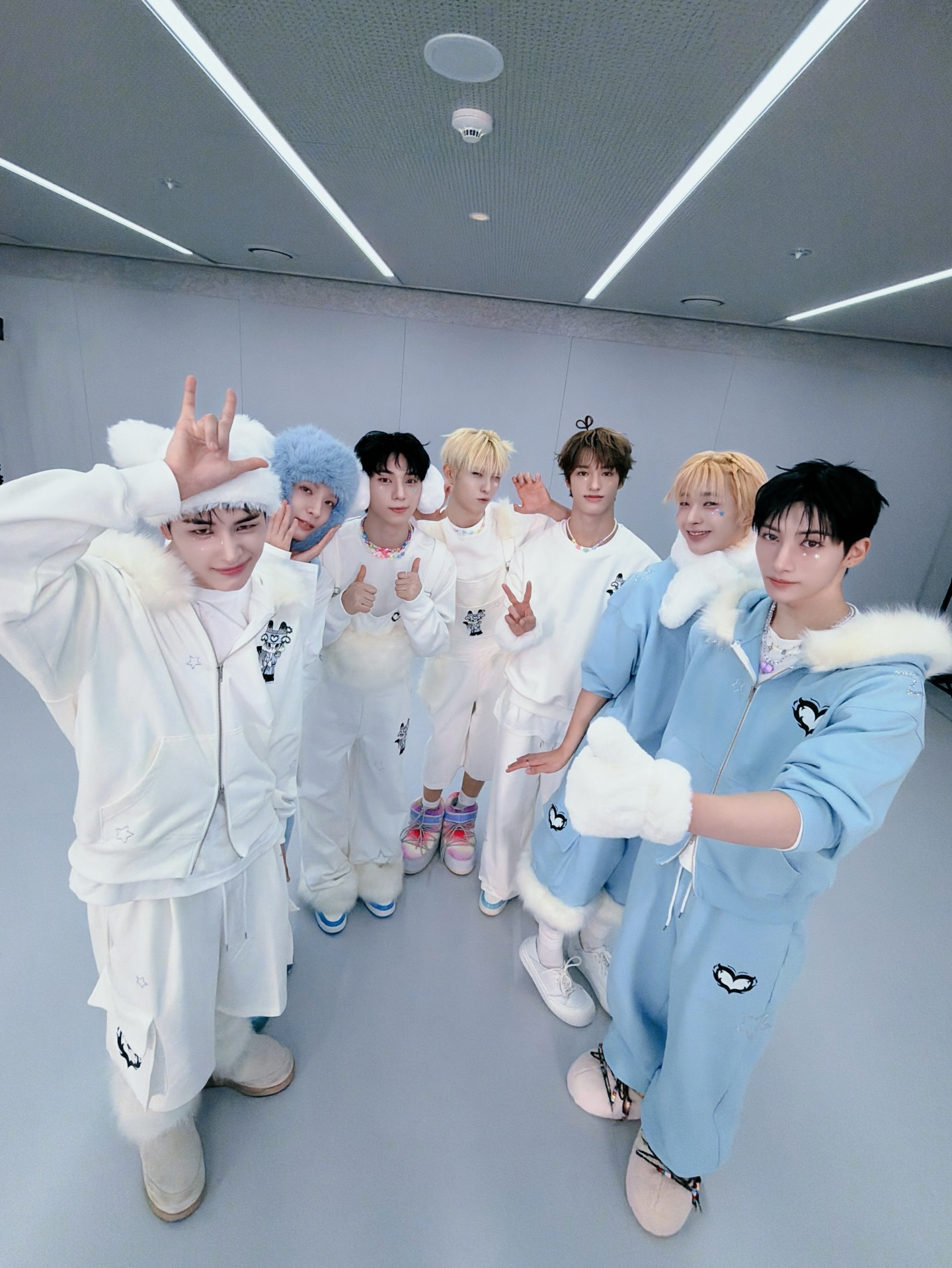 A moment captured by Tomoya (NEXZ)'s fan