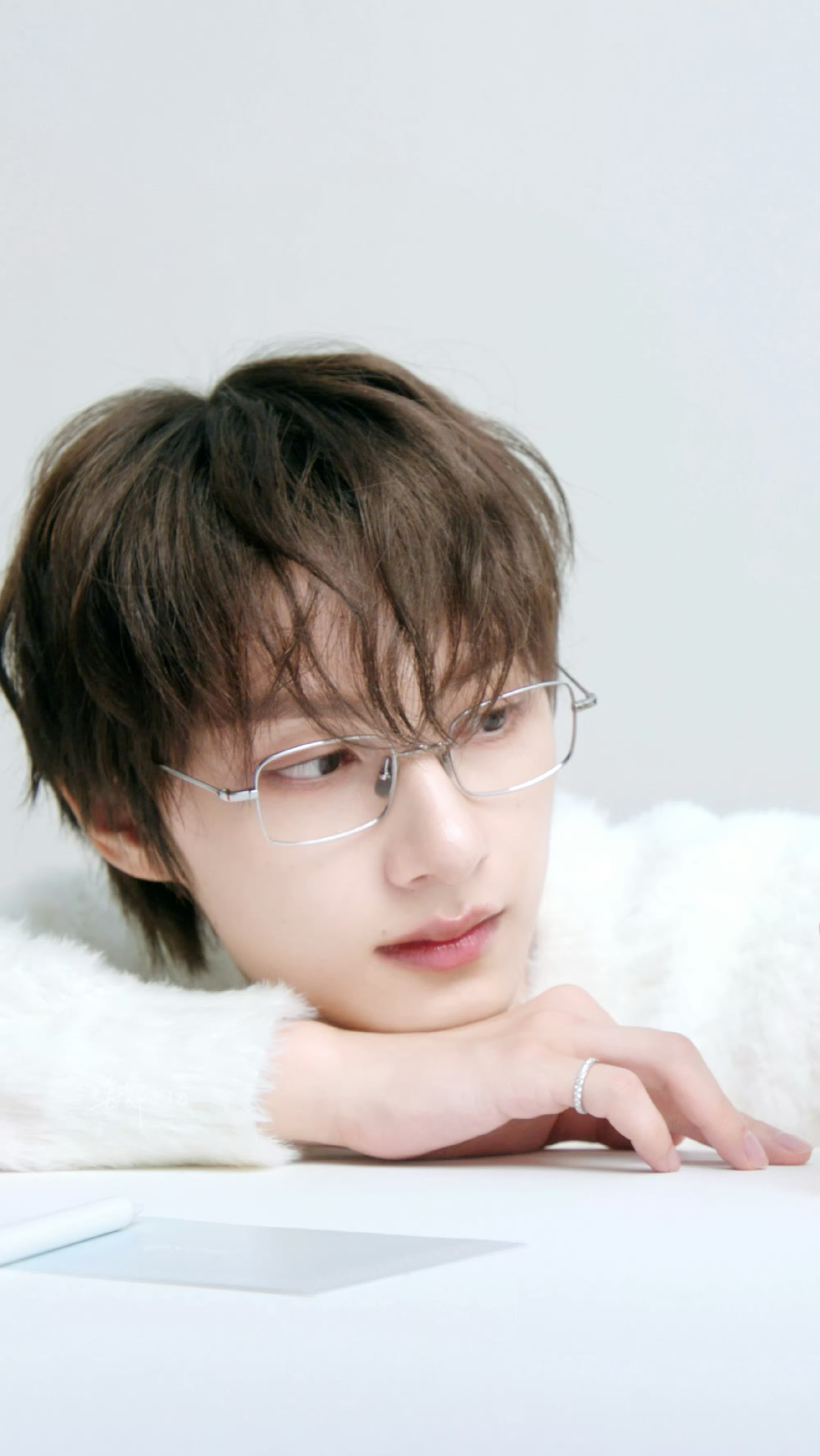 Behind-the-scenes cut of Jun (SEVENTEEN)
