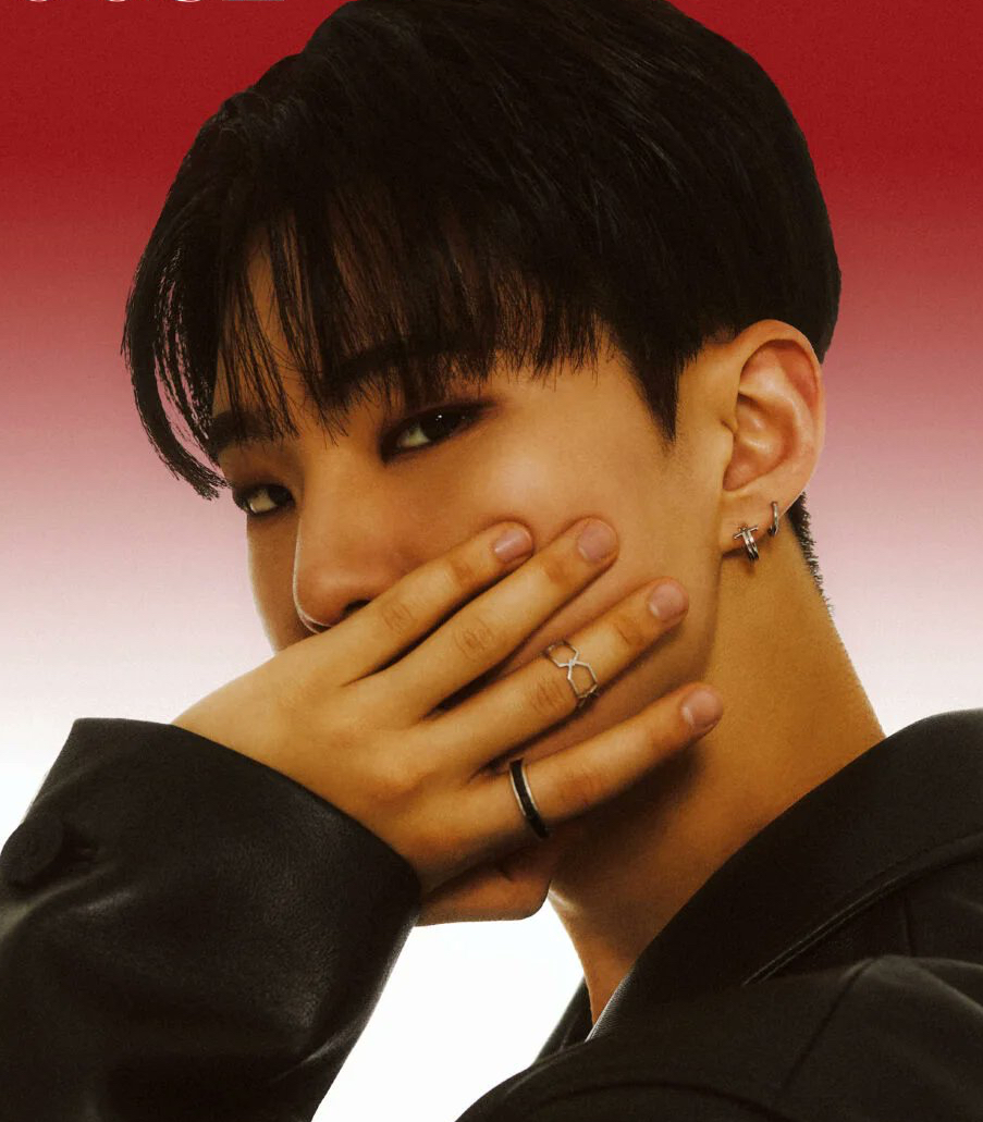 Recent activity shot of Hoshi (SEVENTEEN)