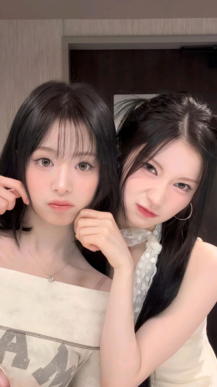 Asa (BABYMONSTER)的幕后花絮
