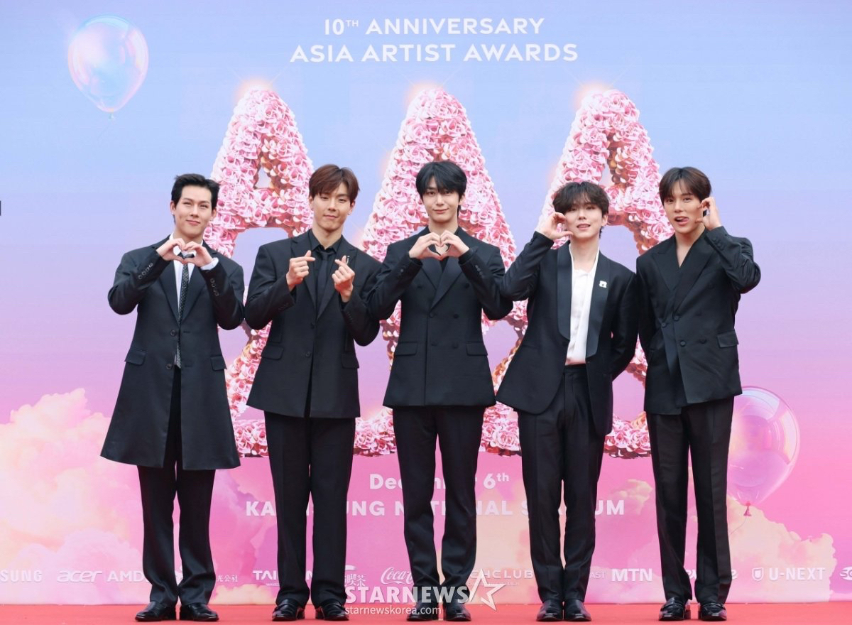 Behind-the-scenes cut of Minhyuk (MONSTA X)