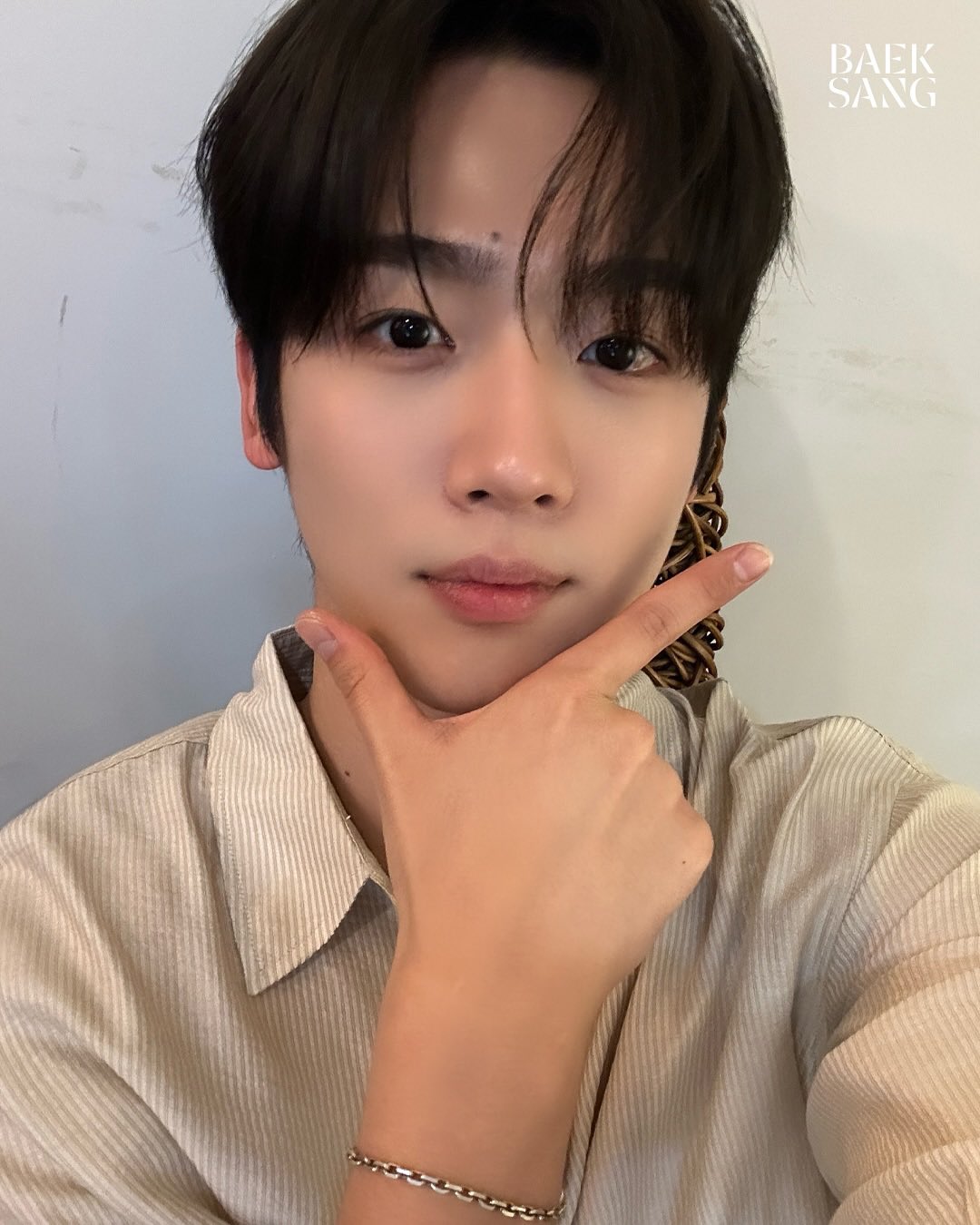Behind-the-scenes cut of Kim Yohan (WEi)