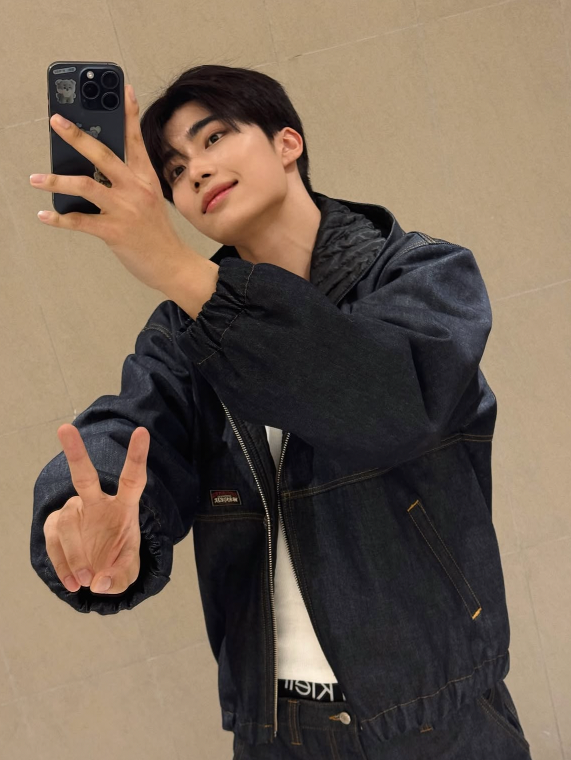 박건욱 (제로베이스원)의 비하인드 컷