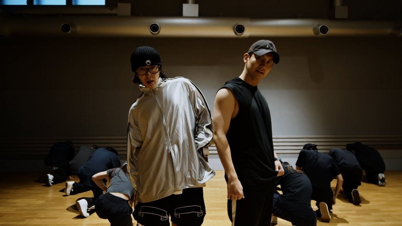 Recent activity shot of TVXQ